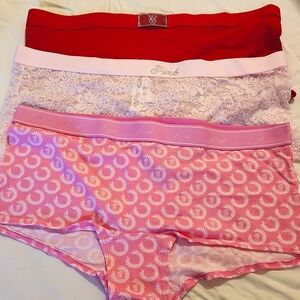 VS PINK BOY SHORT PANTIES NWT